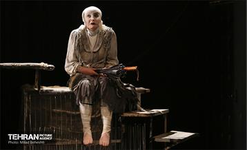 نمایش مطلق‎‎ 12