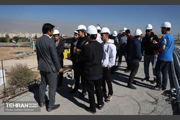 بازدید دانشجویان از پروژه میدان فتح 3