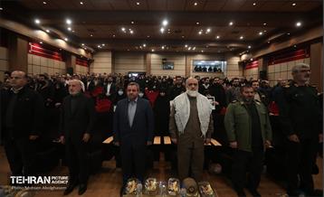 کاشت ۲۴۰۰۰ نهال به یاد شهدای پایتخت 53