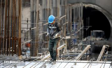 اینجا کارگاهه؛ مترو ورزشگاه تختی 17