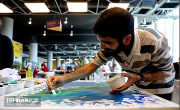 کارگاه خوشنویسی و نقاشی‌خط «ولایت عشق» 14