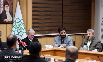 نشست هم‌اندیشی هیئت رئیسه اتاق اصناف تهران، روسای اتحادیه‌های صنفی تهران و هیئت امناء بازار تهران با شهردار تهران 58