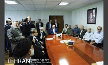 دیدار صمیمانه کارکنان شهرداری تهران با عیسی شریفی 28