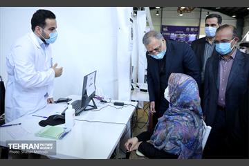 بازدید شهردار تهران از مراکز واکسیناسیون 36