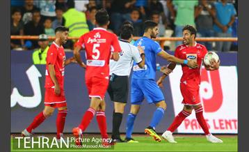 دیدار استقلال و پرسپولیس در لیگ برتر فوتبال 24