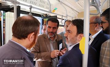 بازدید اعضای شورا از اتوبوس‌های تولید داخل 4