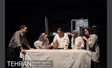 نمایش مستاجر‎ 8