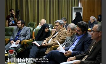 حضور شهردار تهران در صحن علنی شورا شهر 15