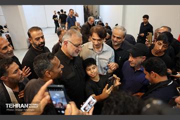 دیدار شهردار تهران با اعضای خانواده شهدای مدرسه شجره طیبه میناب 51