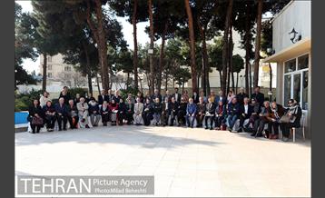 جشن تولد هنرمندان پیشکسوت متولد بهمن 28