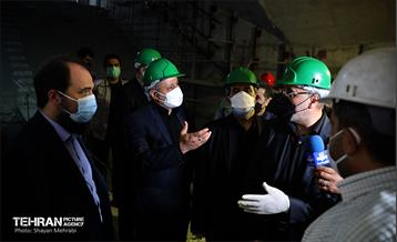 بازدید اعضای کمسیون حمل و نقل شورای اسلامی شهر از ایستگاه تقاطعی مترو توحید 13