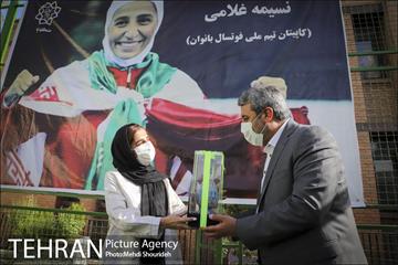 بازدید معاون هماهنگی امور مناطق از منطقه 7