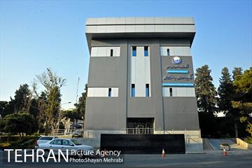 بازدید احمد مسجد جامعی از مراکز مرتبط با زلزله تهران 62