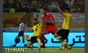 دیدار تیم های سپاهان و پرسپولیس 6