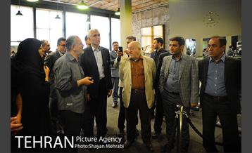 بازدید شهردار تهران از ساختمان کلاه فرنگی، دانشگاه تربیت معلم خوارزمی و تابلو نقش رستم ورزشگاه شیرودی به مناسبت روز تهران 16