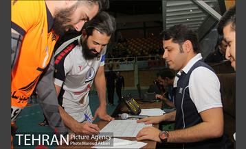 دیدار تیم های والیبال پیکان تهران و سایپا تهران