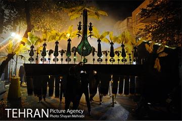 مراسم عزاداری حسینی در خیابان رودکی 8