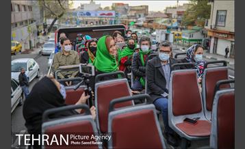 اتوبوس گردشگری 8