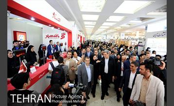 بازدید شهردار تهران از سی و دومین نمایشگاه بین المللی کتاب تهران 44