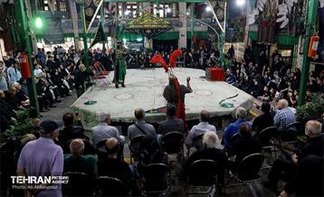 تعزیه در تکیه تجریش 19