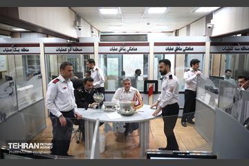 بازدید شهردار تهران از ستاد فرماندهی عملیات آتش نشانی 19