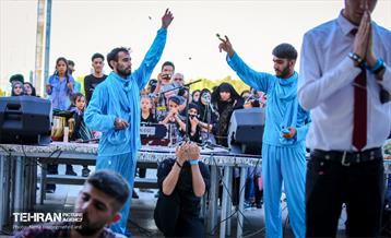 ویژه برنامه ولادت امام رضا(ع) در بوستان آب و آتش 12