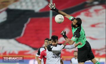 دیدار تیم های فوتبال پرسپولیس و هوادار 10