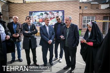 تهران گردی احمد مسجدجامعی 15