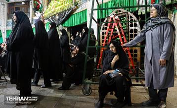 تعزیه در تکیه تجریش 22