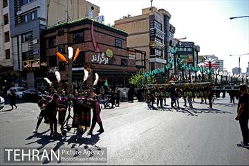 عزاداری عاشورا در میدان شهید طهرانی مقدم 1