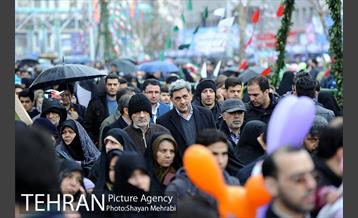 حضور شهردار تهران در راهپیمایی یوم الله 22 بهمن 13
