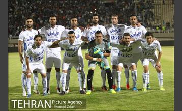 دیدار استقلال خوزستان و استقلال تهران در لیگ برتر فوتبال 10
