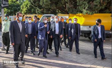 بازدید شهردار  تهران از تجهیزات جدید سازمان مدیریت پسماند 4