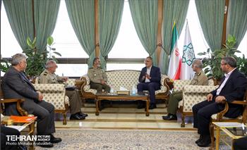 دیدار فرمانده کل ارتش با شهردار تهران 4
