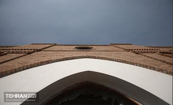 اینجا کارگاهه؛ ساختمان بلدیه 14