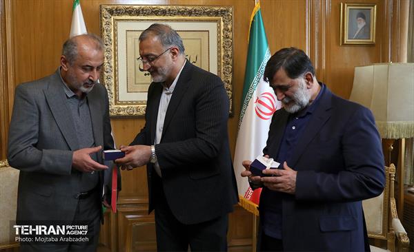 دیدار مدیران باشگاه های ورزشی استقلال و پرسپولیس با شهردار تهران