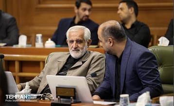 جلسه شورای شهر با حضور شهردار تهران 3