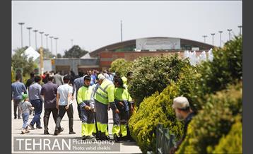 خدمات شهرداری تهران به مناسبت رحلت امام خمینی در مرقد امام خمینی (ره) 25