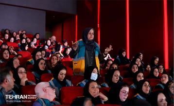 نشست مسئولان خانه‌های دوام و ایمنی مناطق ۲۲ گانه 3