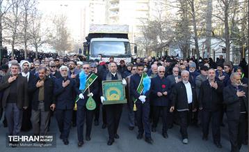 تشییع پیکر شهدای مدافع حرم در شهرک شهید محلاتی 23