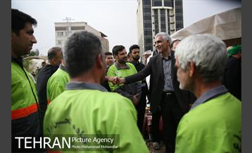 حضور سیدمحمدعلی افشانی شهردار تهران در جمع نیروهای خادم الحسین(ع) در شهر کربلا 1