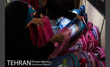 توزیع لوازم التحریر توسط گروه پردیس پایان کارت خوابی‎ 8