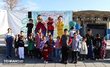 ویژه برنامه باغ عروسک‌ها در بوستان دانشجو 13