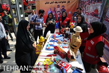 بازدید اعضای شورای اسلامی شهر از نمایشگاه آتش نشانی 26