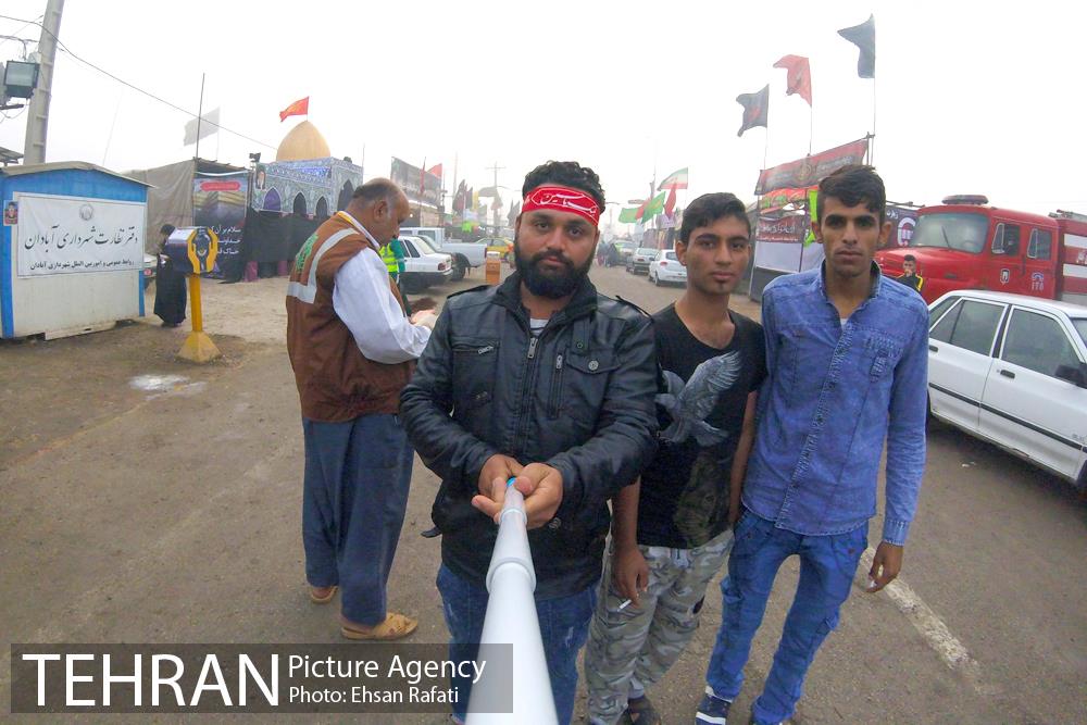 زائران مسیر کربلا  1