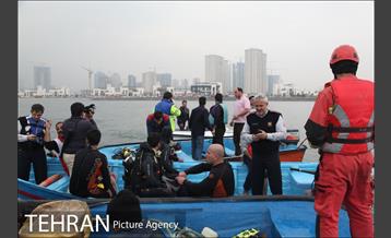 سقوط یه فروند بالگرد در دریاچه شهدای خلیج فارس 7