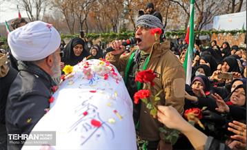 مراسم تشییع و تدفین شهید گمنام در بوستان ولایت 29