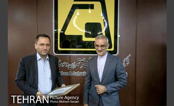 جلسه تودیع و معارفه مدیرعامل جدید مترو 12