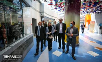 بازدید وزیر فرهنگ جمهوری آذربایجان از اراضی عباس آباد 10