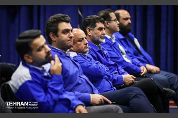 آیین رونمایی از تاکسی‌ون‌های جدید شهرداری تهران 13